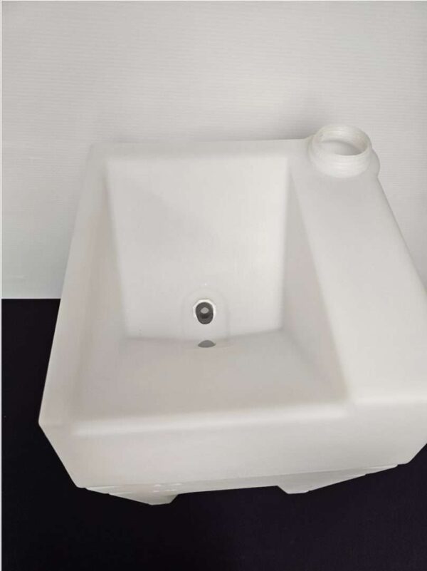 Chemical Tanks - Image 3